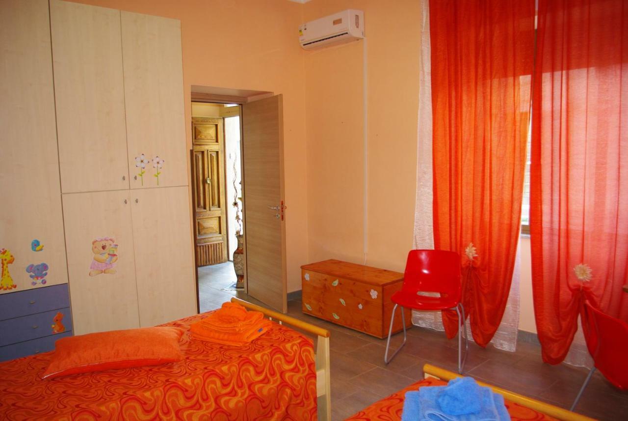 B&B Patrizialuna Vibo Valentia Marina Szoba fotó